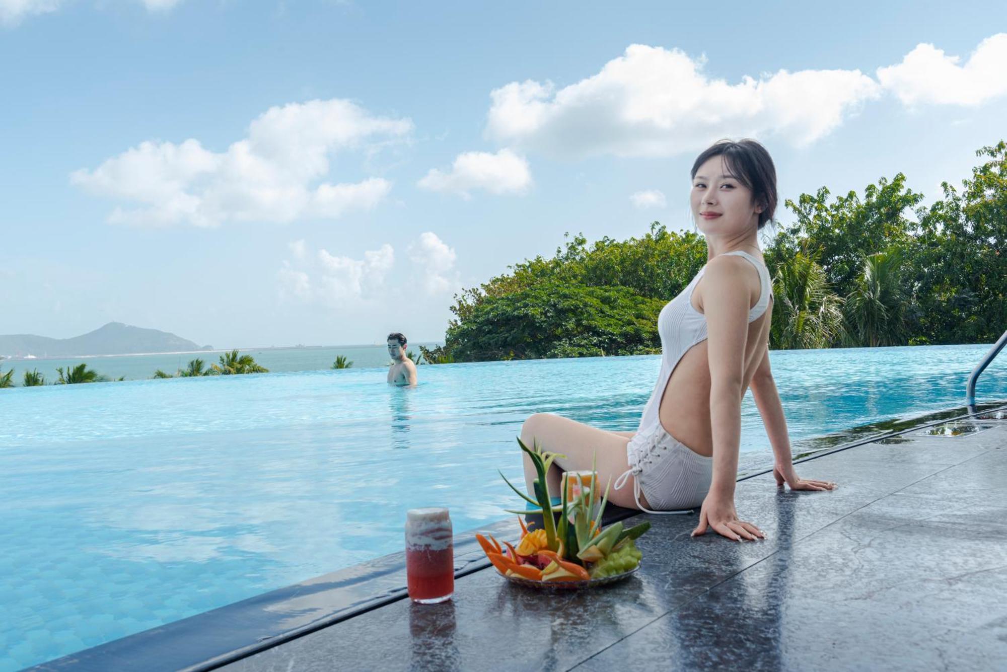 Sanya Junji Seaview Hotel Exteriör bild